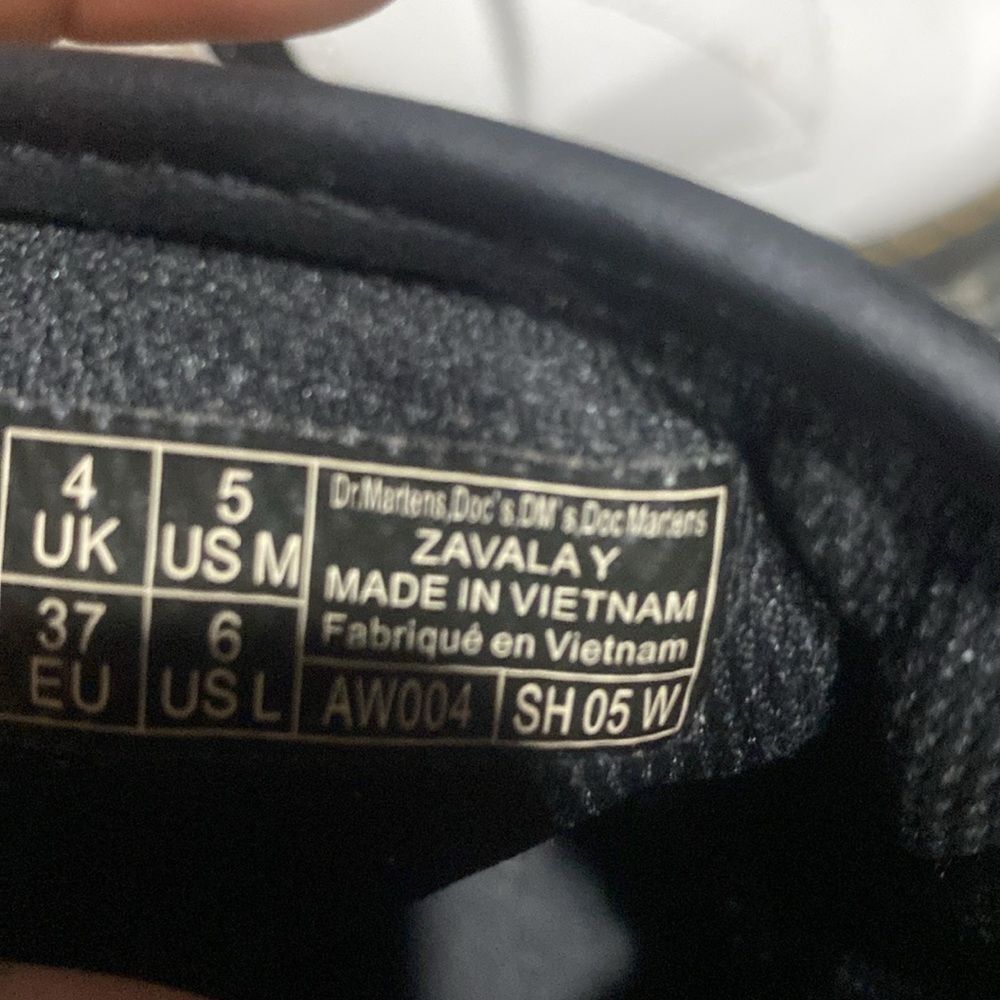 Dr. Martens Zavalay white boots women Sz 7 - Picture 4 of 4
